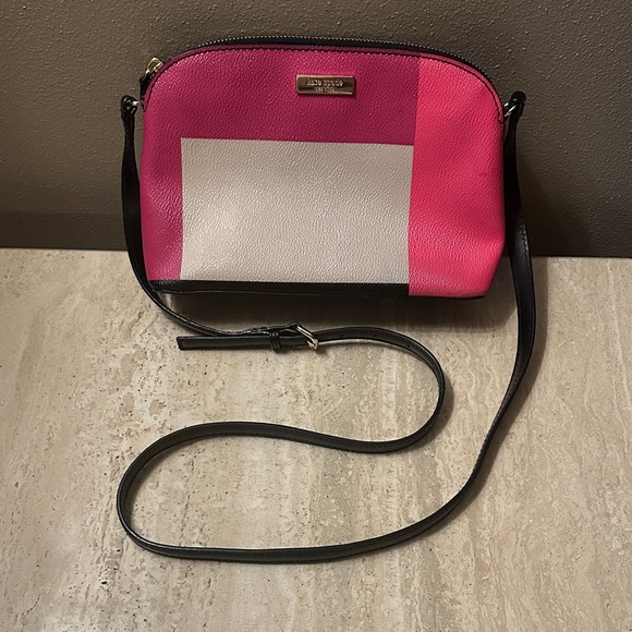 Kate Spade Vibrant Pink and Cream Crossbody Bag - Picture 1 of 7